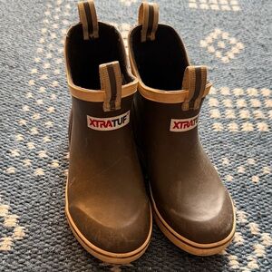 Xtratuf boots